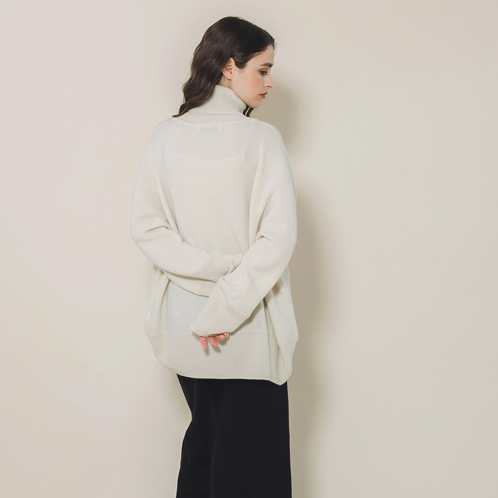 カシミヤ100％ Ｗフェイスオフタートルネック