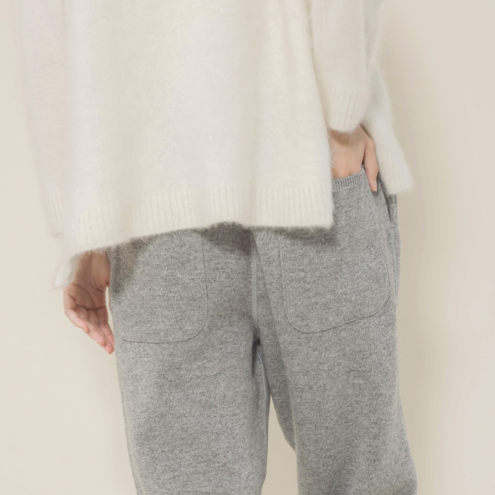 カシミヤ100％ スウェットパンツ