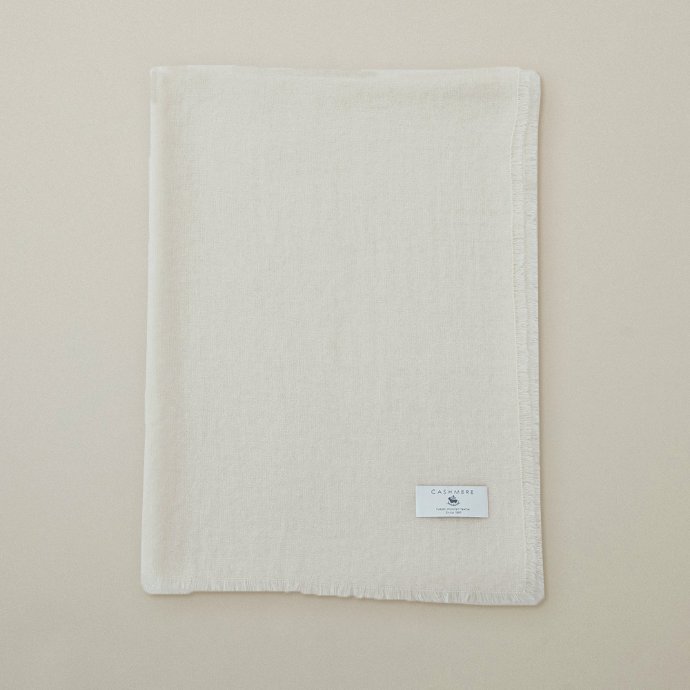 カシミヤ100％ エアリーストール | Material,Cashmere | FUKAKINET