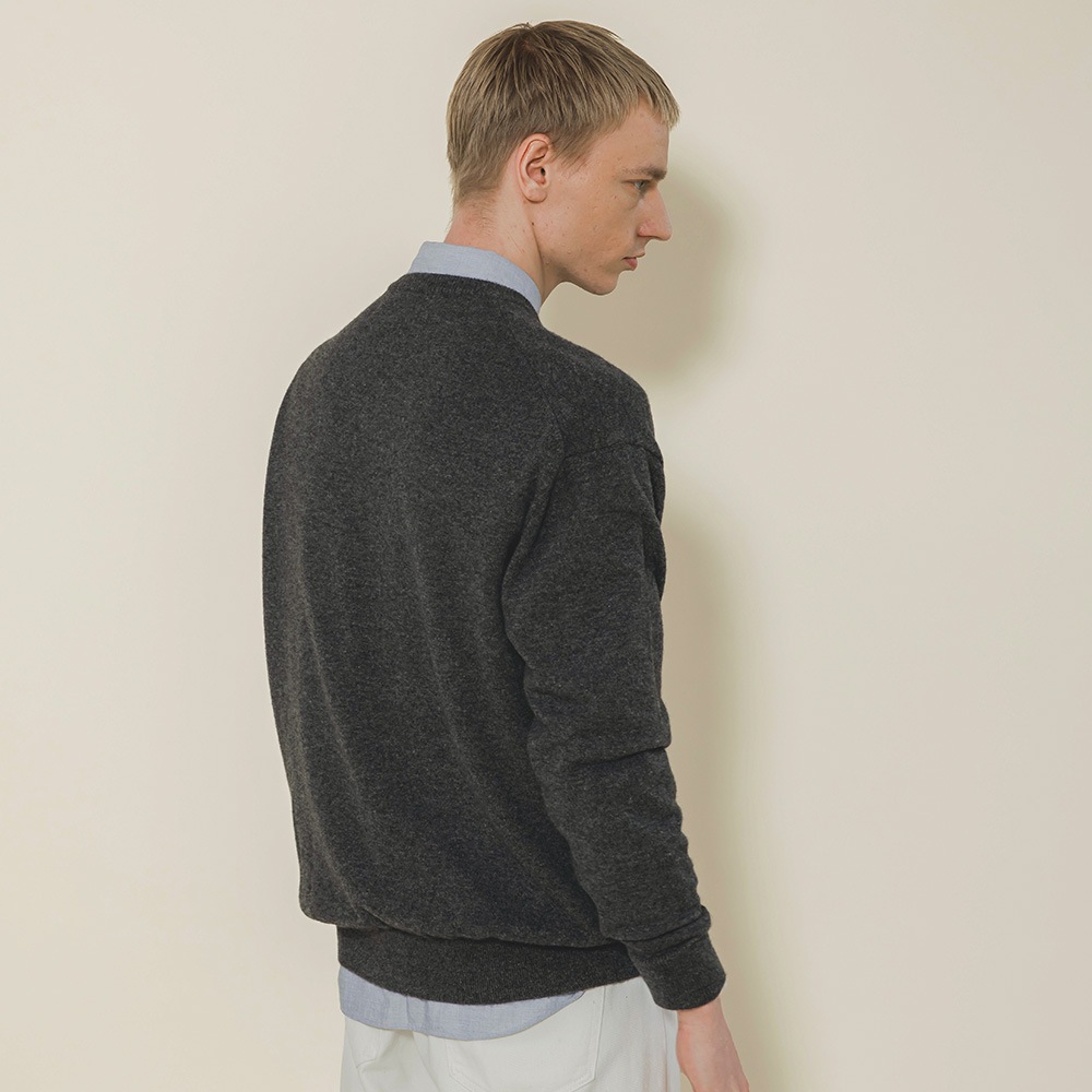 カシミヤ100％ クルーネック