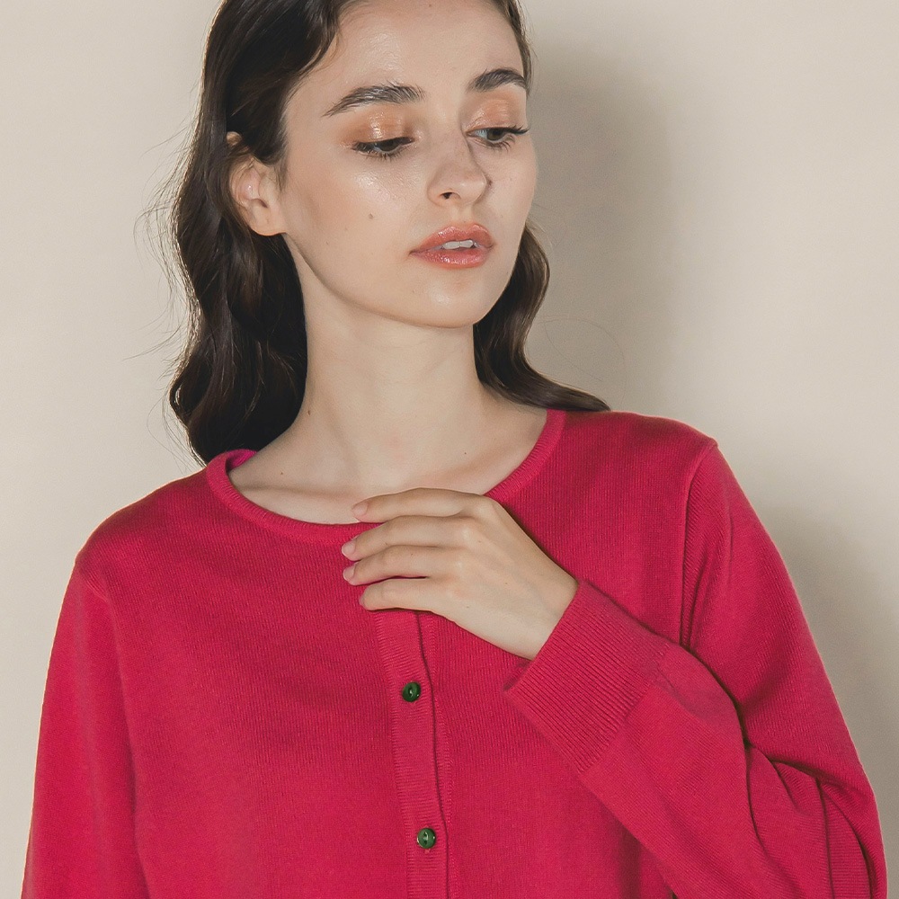 カシミヤ100％ クルーネックカーディガン