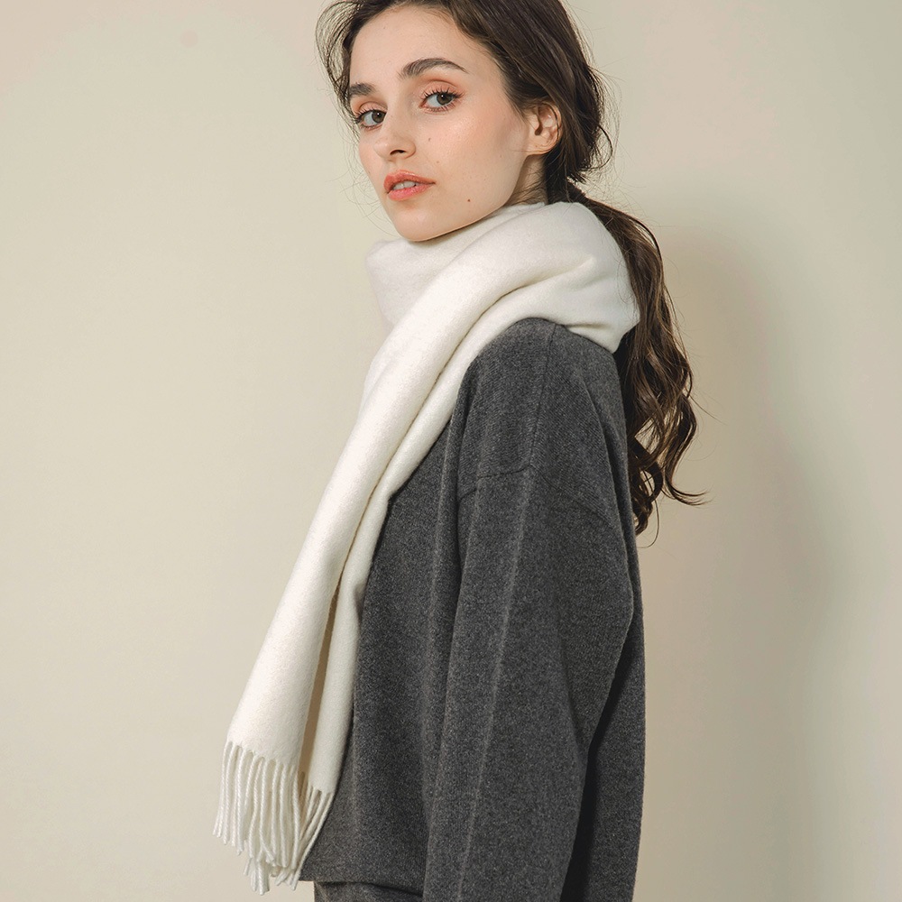 無染色カシミヤ１００％　ストール