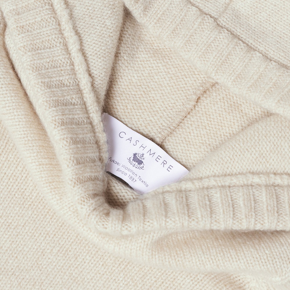 カシミヤ１００％　スヌードフーディ