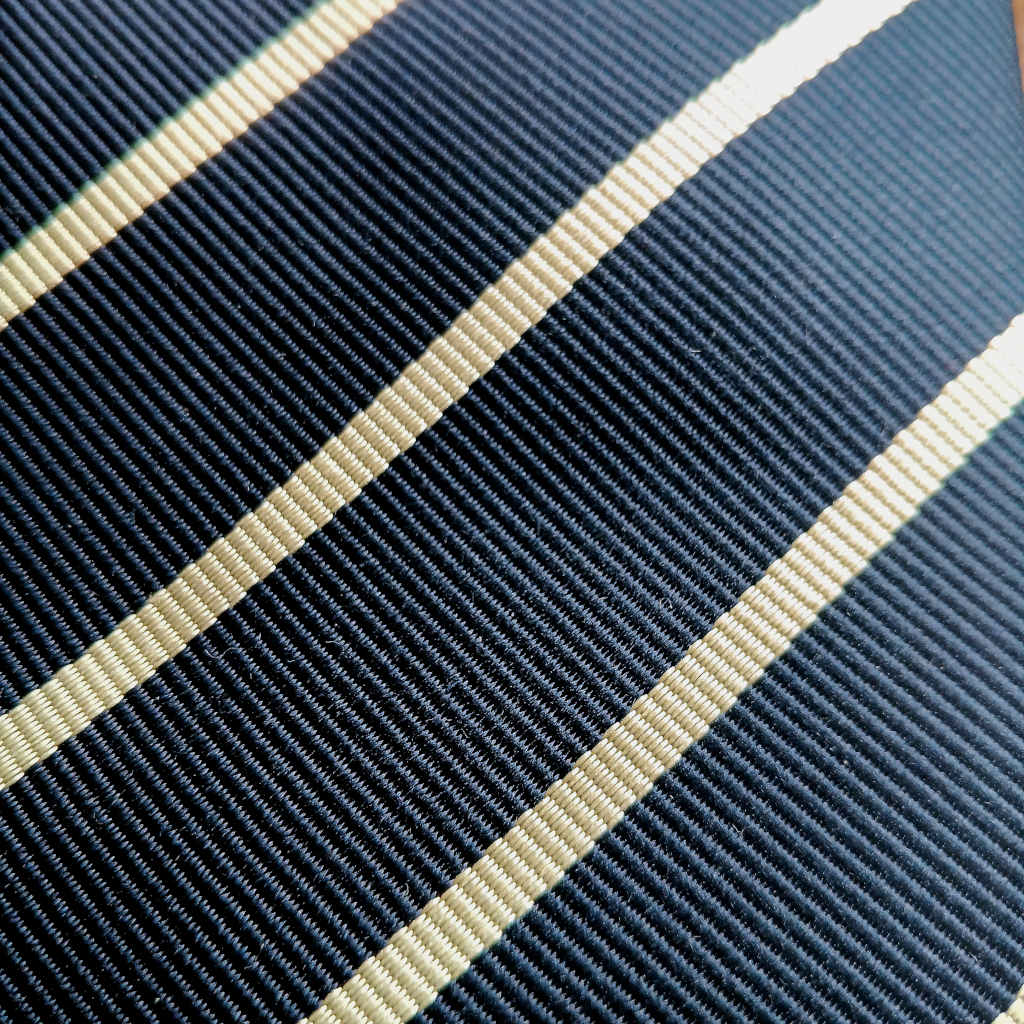 ケントアベニュー(Kent Ave) レジメンタルタイ ネクタイ メンズ ビジネス おしゃれ ギフト 人気 シルク100％ イエロー×ネイビー ktr1