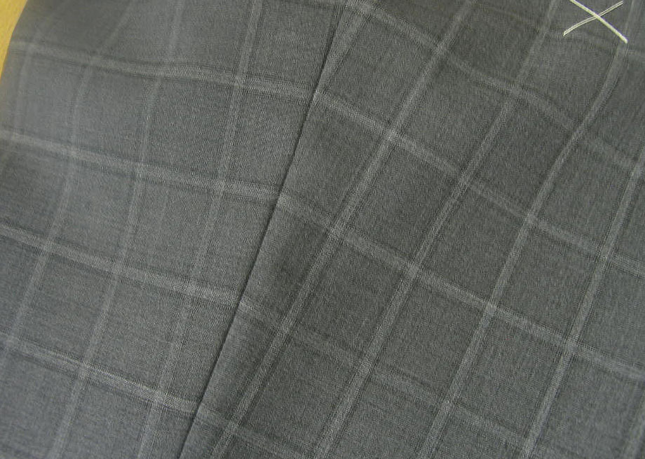 スーツ メンズ 春夏秋 シングルスーツ 3つボタン セオドール(Theo Dore) 英国調 段返り三つボタン チェンジポケット付 ファンシーチェック ミディアムグレー 1318 A4