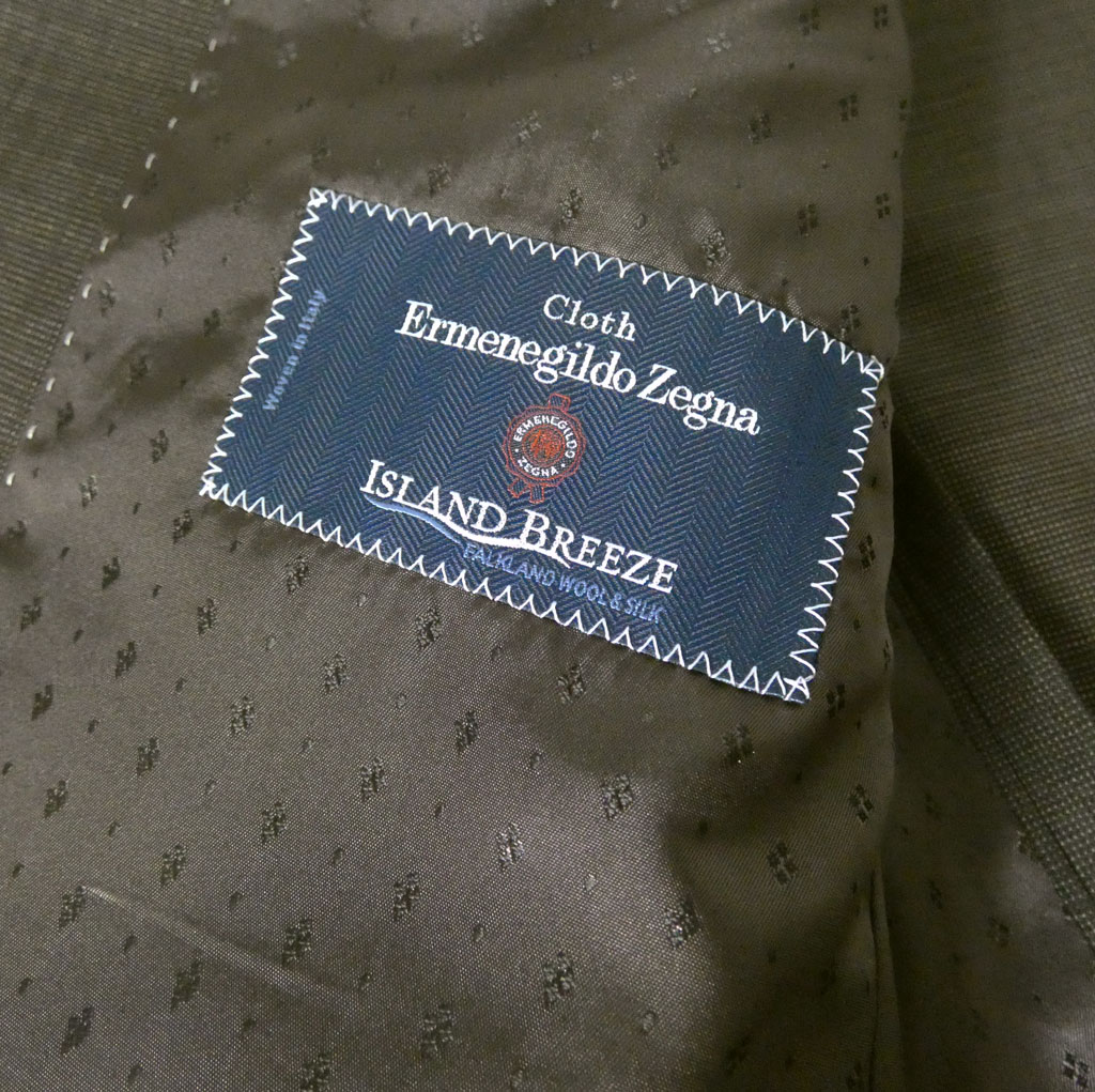 【お取り寄せ商品】エルメネジルド ゼニア(Ermenegildo Zegna) スーツ 春夏秋 メンズ シングルスーツ 2つボタン ビジネススーツ ダークブラウン系 1033 　AB5 AB6
