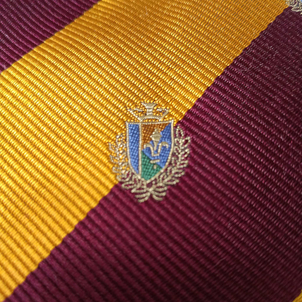 マークス(MARKS)ネクタイ ロイヤルクレスト メンズ ビジネス おしゃれ ギフト 人気  シルク100% イエロー×ワインレッド mt04