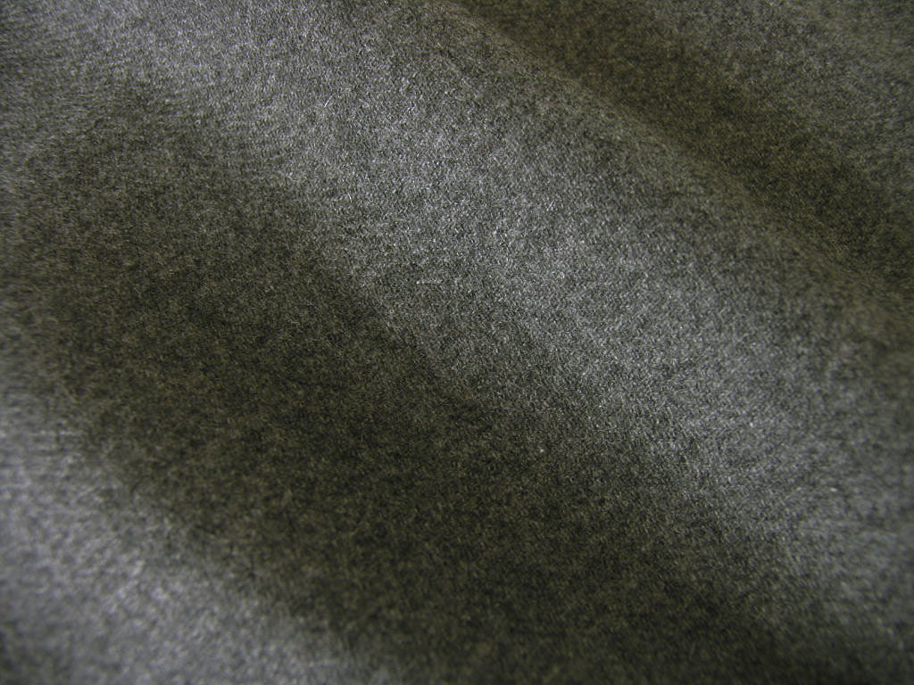 【新品】GALLARDAGALANTE カシミア　マフラー　チャコールグレー 新品】GALLARDAGALANTE カシミア マフラー チャコールグレー