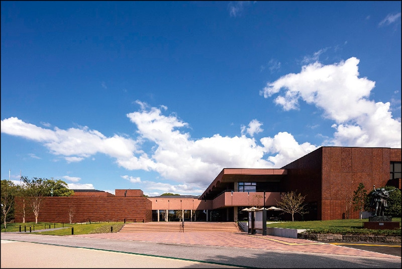 ポストカード　福岡市美術館　昼景