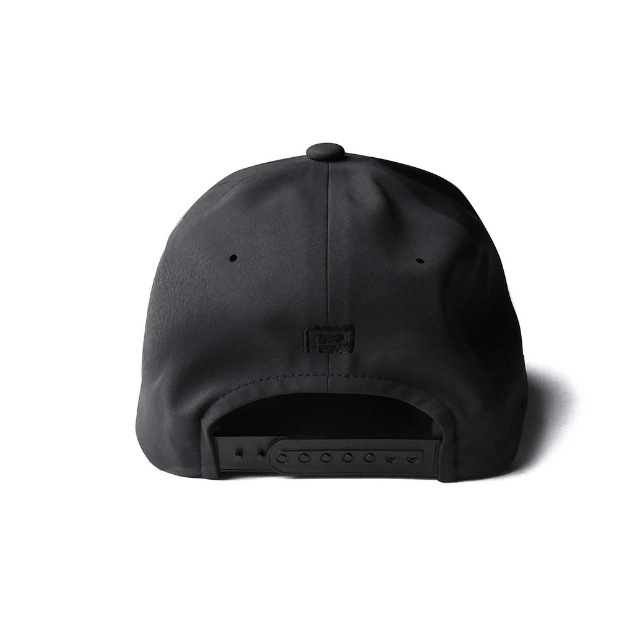 FLEXFIT DELTA® ADJUSTABLE CAP 180A