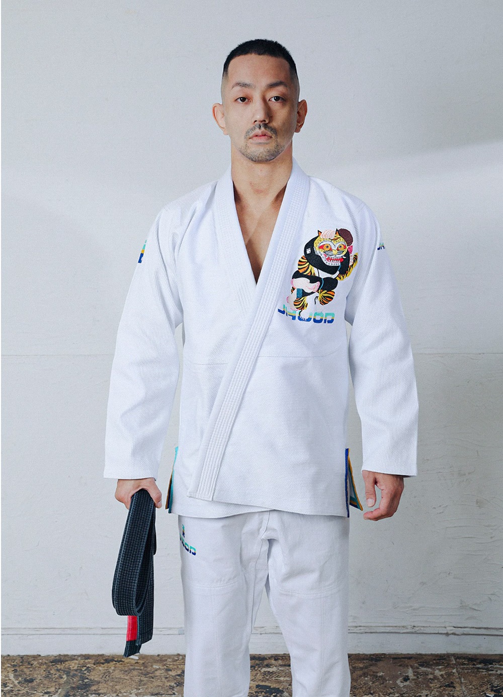 Jhood x Mali Kimono White