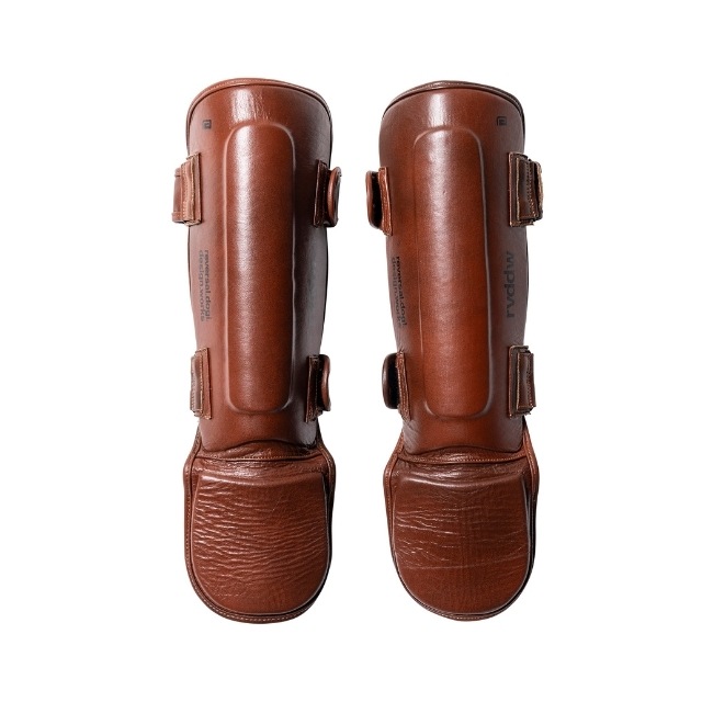 VINTAGE LEG GUARDS