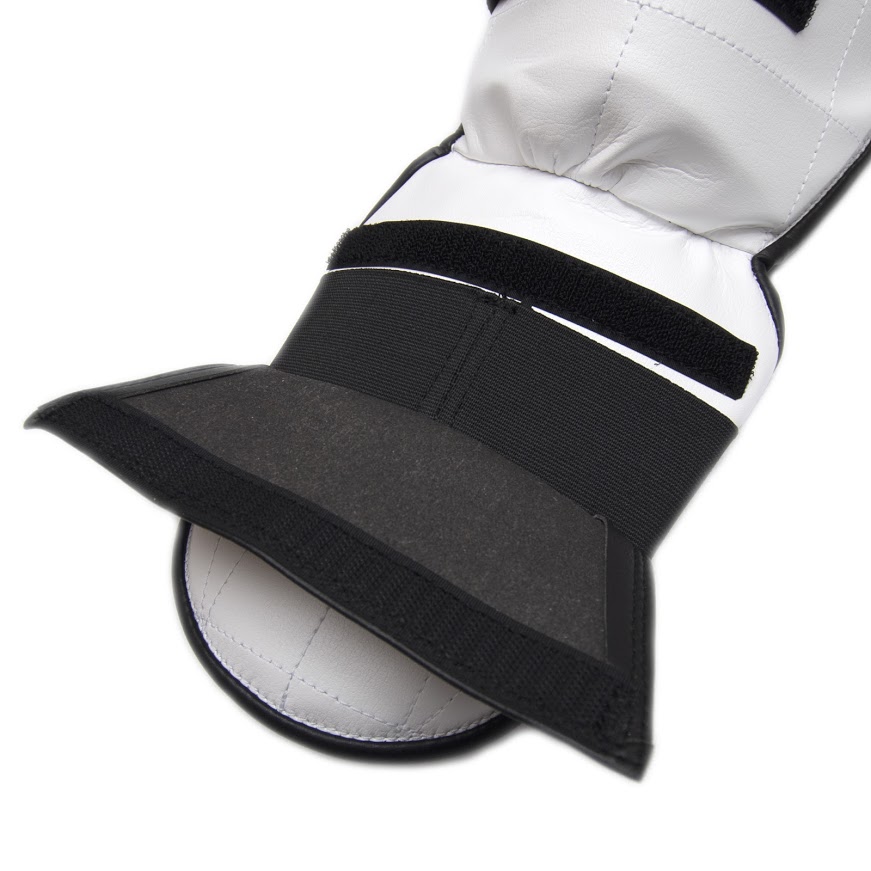 100A MMA SHIN GUARDS WHITE