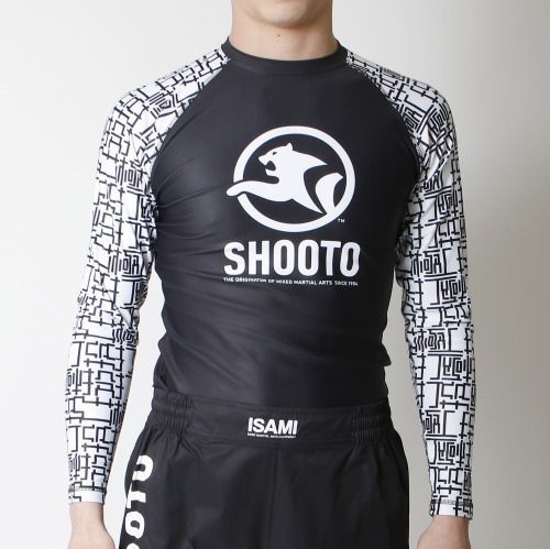 SHOOTO����˥�å��奬���� (Ĺµ)