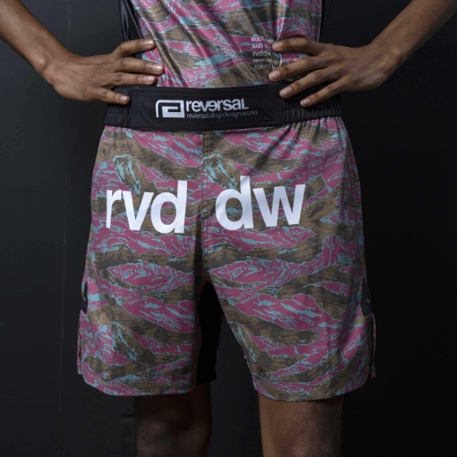 POUNCER CAMO FIGHT SHORTSSHORT LENGTH / NO POCKET