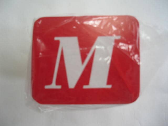 表示ラベル  【紙】 サイズラベル M 赤 500枚 縦47×横57mm 片面印刷 粘着は付いてません 表示ラベル 表示 サイズ ラベル みかん フルーツ 果物 信和