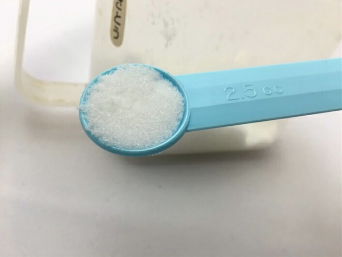家庭用 計量 スプーン 2.5cc 青 【20個入】長135×巾18mm メモリ付 プラスチック プラ 料理  プラスチック 料理 かわいい カラー 料理教室 調理教室 安い 楽しい 色 メジャー 大さじ 小さじ キッチン 雑貨 農薬【ゆうパケット対応(6袋まで)】