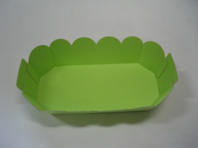 【紙】テーパートレー AT-8 グリーン 【50枚】 紙容器 紙トレー トレー 215×115×高さ50mm 大黒工業 お彼岸 お盆 詰め合わせ 緑 果樹 果物 容器 カラー 紙 緑 ケース フルーツ ぶどう りんご 梨 桃 ギフト シャインマスカット 供物 お供え 盛り合わせ