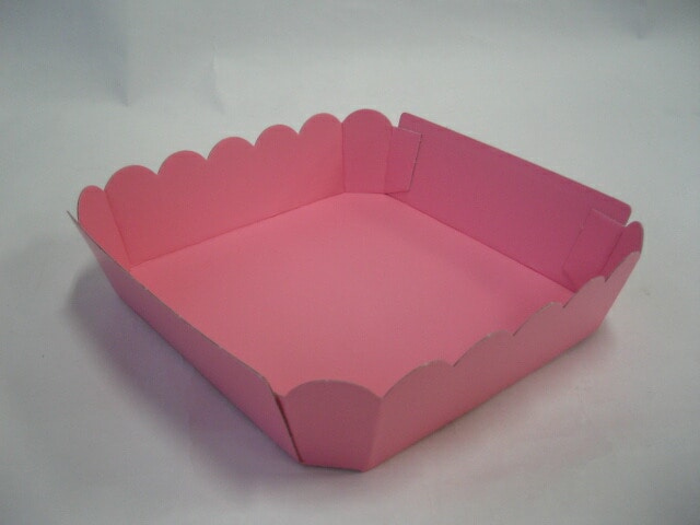 【紙】テーパートレー  AT-5 ピンク 【50枚】 紙容器 紙トレー トレー 外寸:185×185×45mm 大黒工業 お彼岸 お盆 詰め合わせ 桃色 果樹 果物 容器 カラー 紙 フルーツ ケース ぶどう りんご 梨 桃 ギフト シャインマスカット 供物 お供え 盛り合わせ