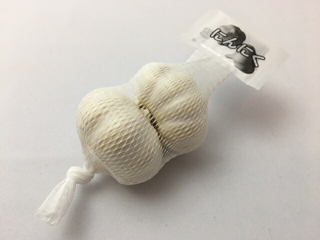 ニンニクネット 20cm 白 ネットの長さ 20cm 100本 ラベル付き にんにく