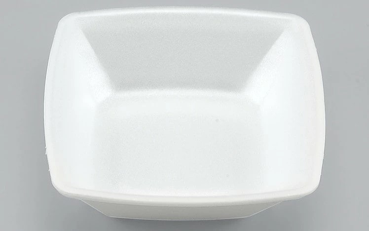 発泡 トレー V-81-30 無地 白 【50枚】 114×114×30 mm シーピー化成 PSP 柄 食品トレー   容器 刺身 惣菜 鮮魚 テイクアウト お持ち帰り 使い捨て レンジ不可 CP CP化成 おしゃれ 使い捨て食器 使い捨て皿 器