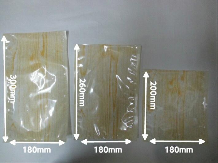 柄入り ナイロンポリ SBN 木目 180×200mm【100枚】 真空袋【オリジナル】 柄入 真空袋 真空 100度 ナイロン 惣菜 野菜 板目 保存 真空 鮮度 18×20 漬物 肉 魚 野菜 冷凍 ボイル 新巻鮭 切り身 生もの ナイロンポリ袋 料理