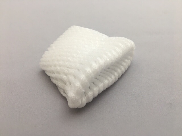 バイオ フルーツキャップ TSW-5 白 【ダブル】5cm 【100個】バイオプラスチック20%配合 果物 緩衝材 保護材 発泡 ネット いちご 苺 キウイ キャップ フルーツ 網 輸送 衝撃 守る 保護 振動