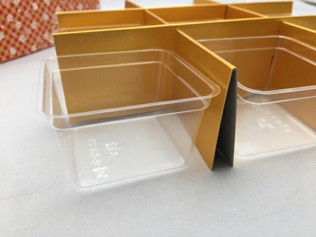 カップのみ】6.5寸用 9仕切サイズ 100枚 62×62×36 mm 6.5寸重箱用 9