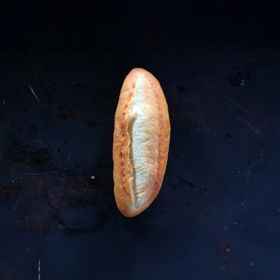 【訳あり 不揃い 賞味期限間近 半額！！】フルフルバゲット ６本セット