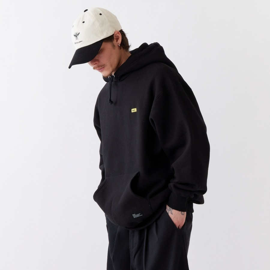 FAT 25th パーカー F.A.T. : SIGOVER | F.A.T. (ｴﾌ ｴｲ ﾃｨｰ) | FULLSPEC.
