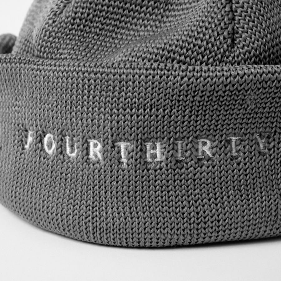 430 : PS ROLL BEANIE