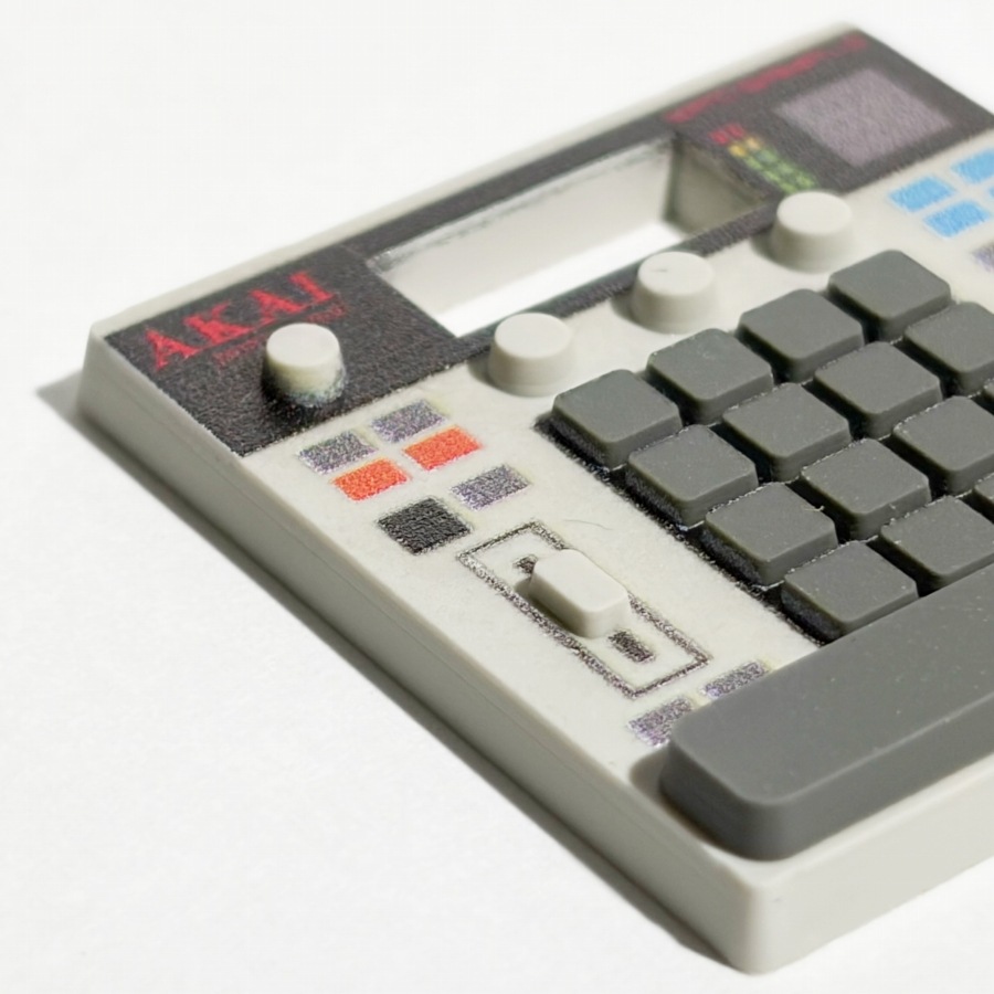 INTERBREED : DIGGIN’ BEAR “AKAI professional”