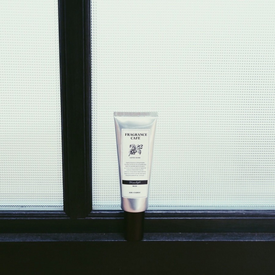 FRAGRANCE CAFE : FRAGRANCE CAFE For AIR&FABRIC (BLESSED RAIN/WOOD)