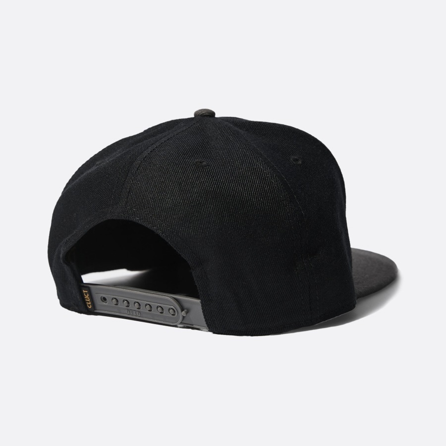 CLUCT : CLUCT [BB CAP]