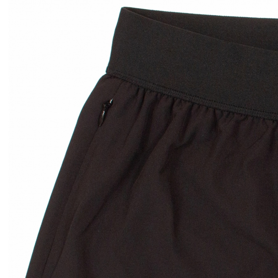 ACAPULCO GOLD : BLACK LABEL LOGO ACTIVE SHORTS