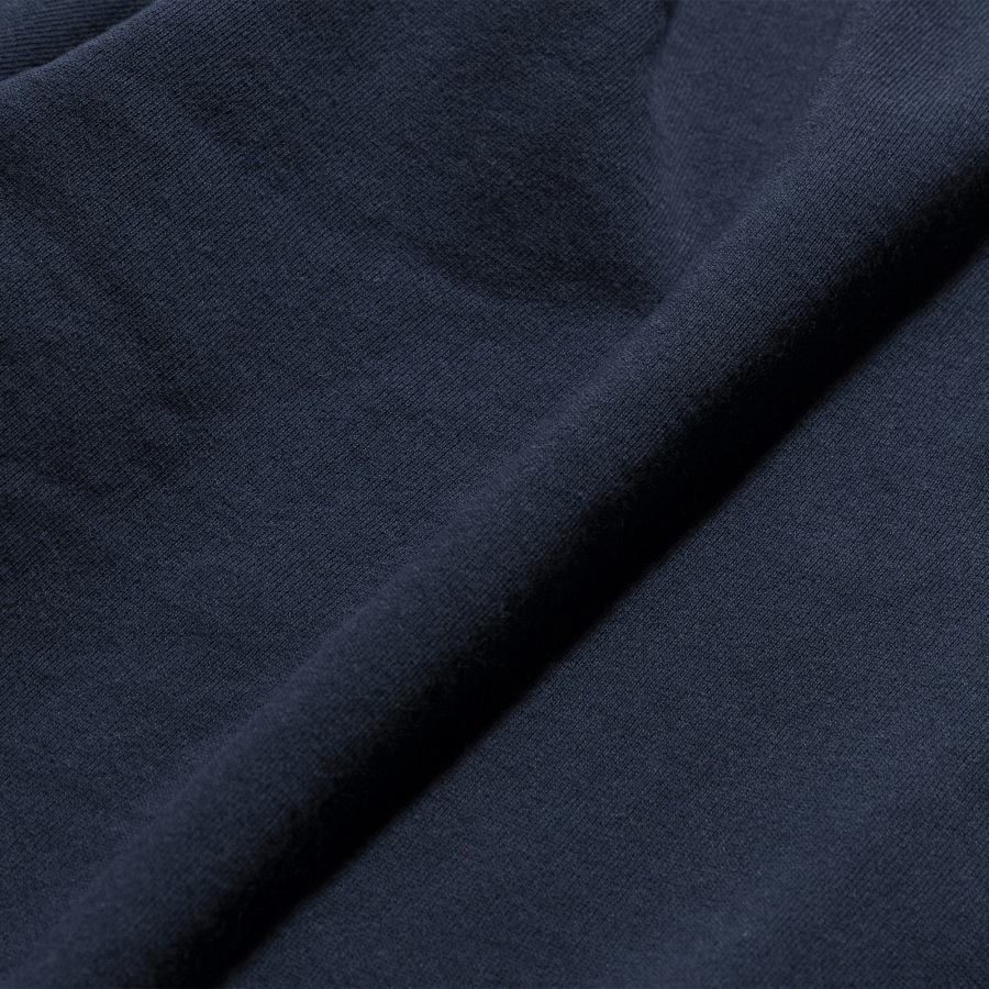 CLUCT : BOOKS SOTRE SWEAT