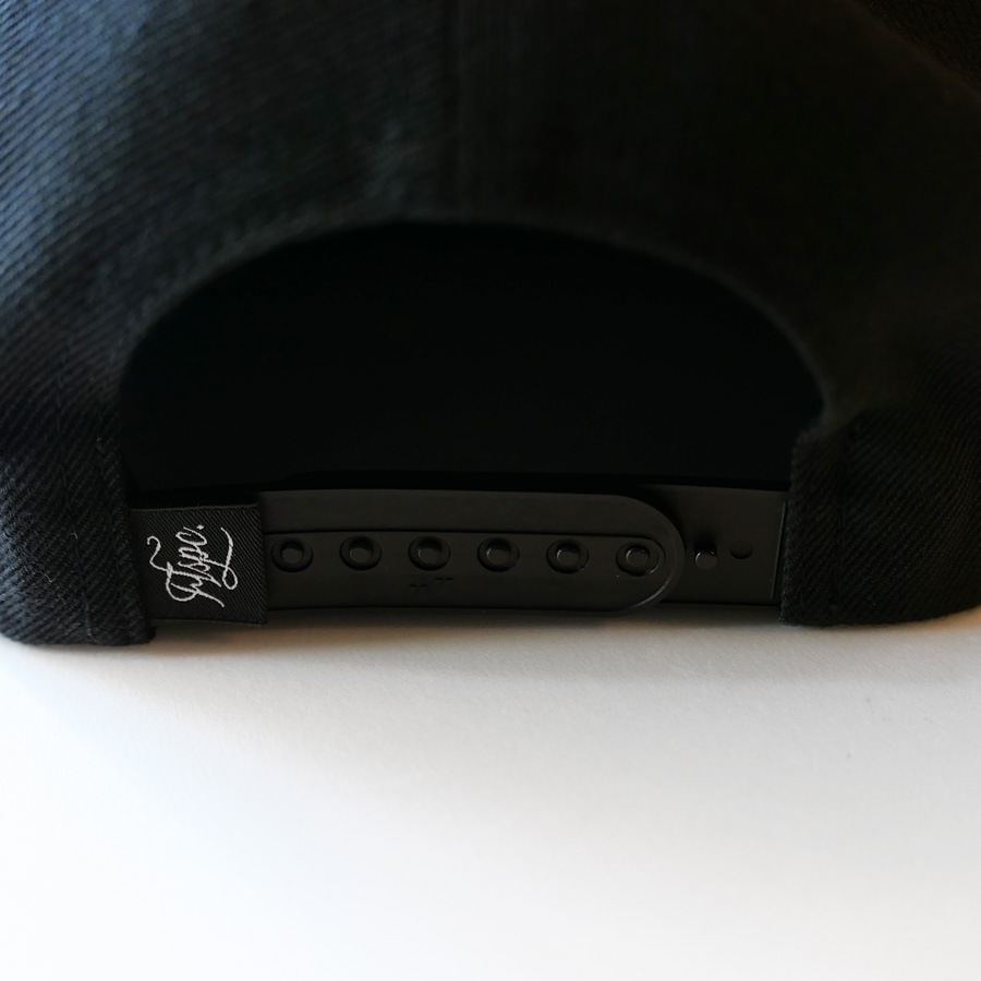 FLSPC. : SNAP BACK CAP  