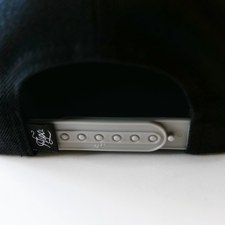 FLSPC. : SNAP BACK CAP  