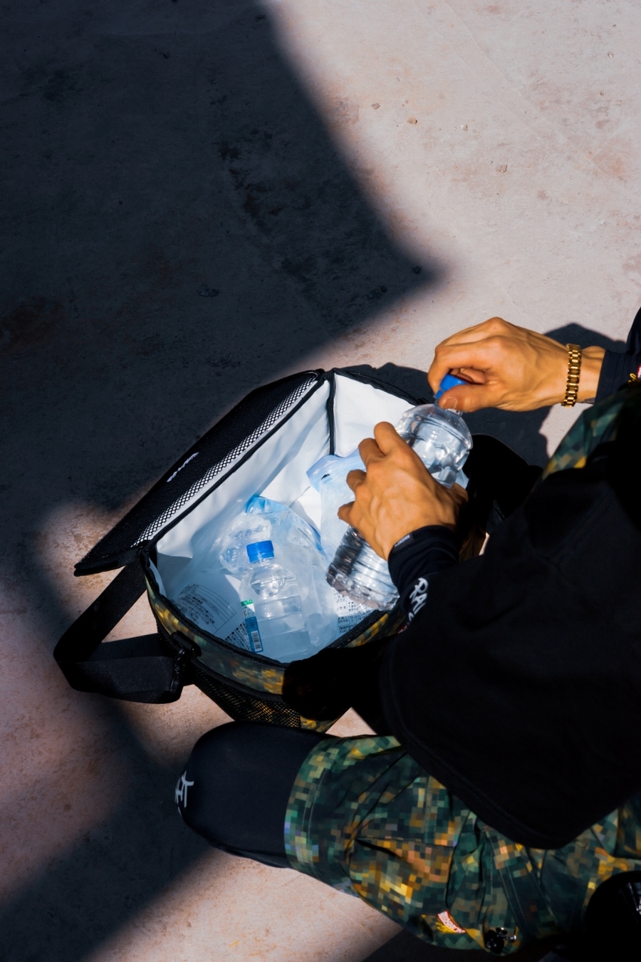 HAIGHT : RAIDBACK COOLER BAG ft.CASPER