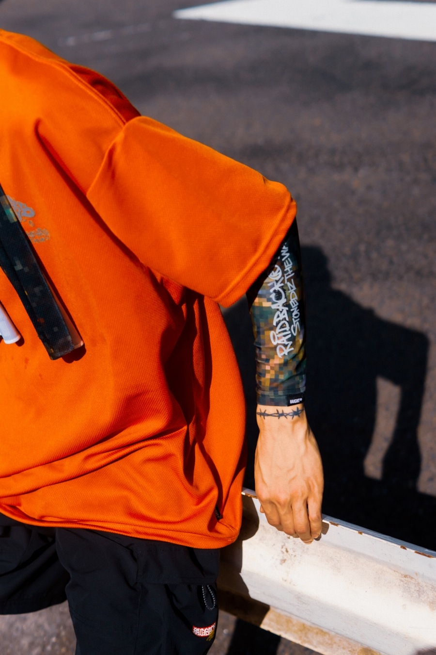 HAIGHT : RAIDBACK ARM SLEEVE