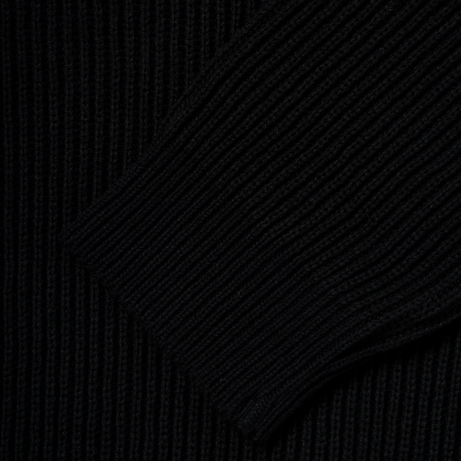 430 : PW KNIT SWEATER