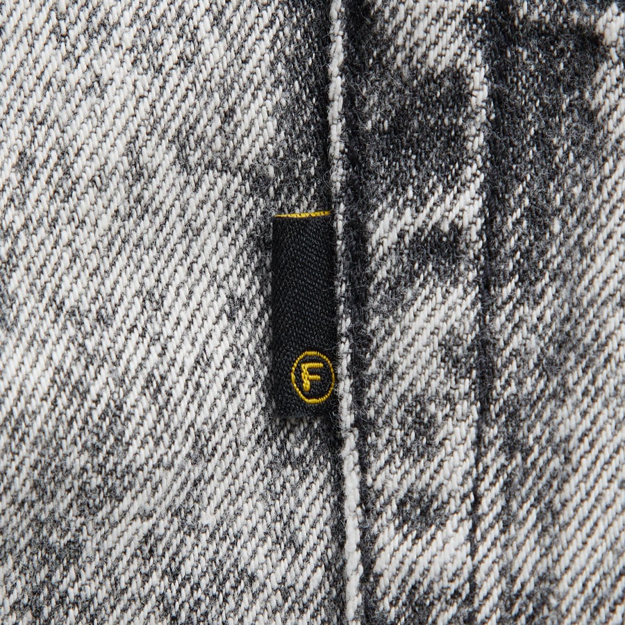 F.A.T. : BLUDOZER ACID