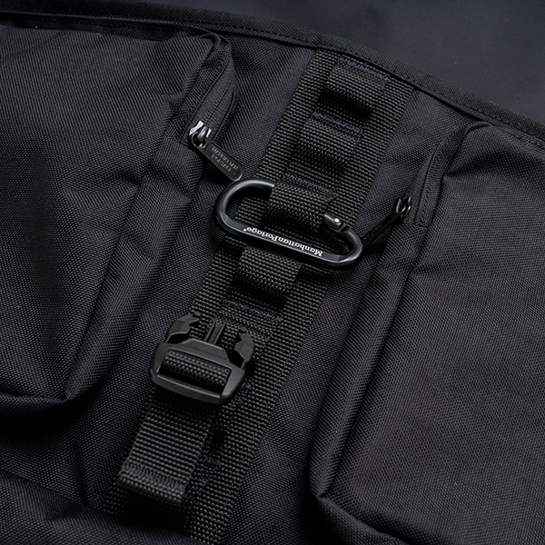 430 : MF MESSENGER BAG L