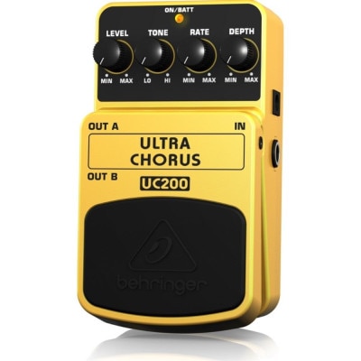 BEHRINGER CENTARA OVERDRIVE ブースター/オーバードライブ