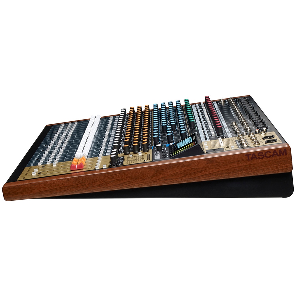 TASCAM MODEL 24 24トラックレコーディングミキサー Hibino.com