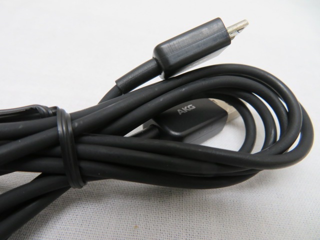 AKG K361-BT-Y3 Bluetooth 密閉型ワイヤレスヘッドホン メーカー再生品