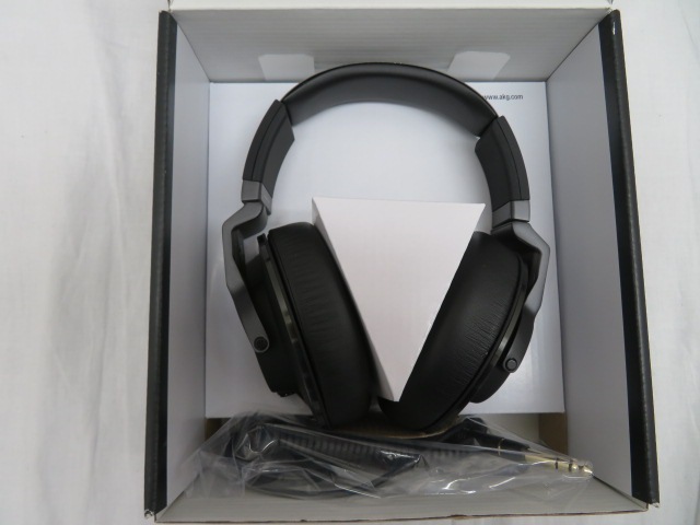 AKG K553 MKII-Y3 モニターヘッドホン (密閉型) メーカー再生品