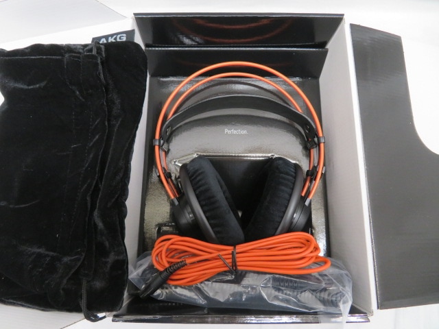 AKG K712 PRO-Y3 モニターヘッドホン (オープンエアー) メーカー再生品