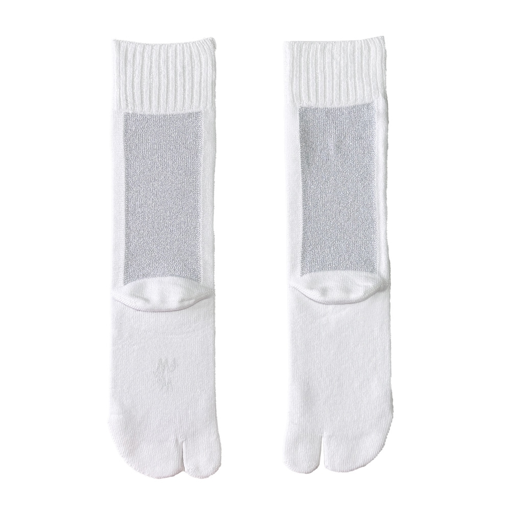 コットンバックラインラメTABIソックス（ホワイト×ホワイトラメ
