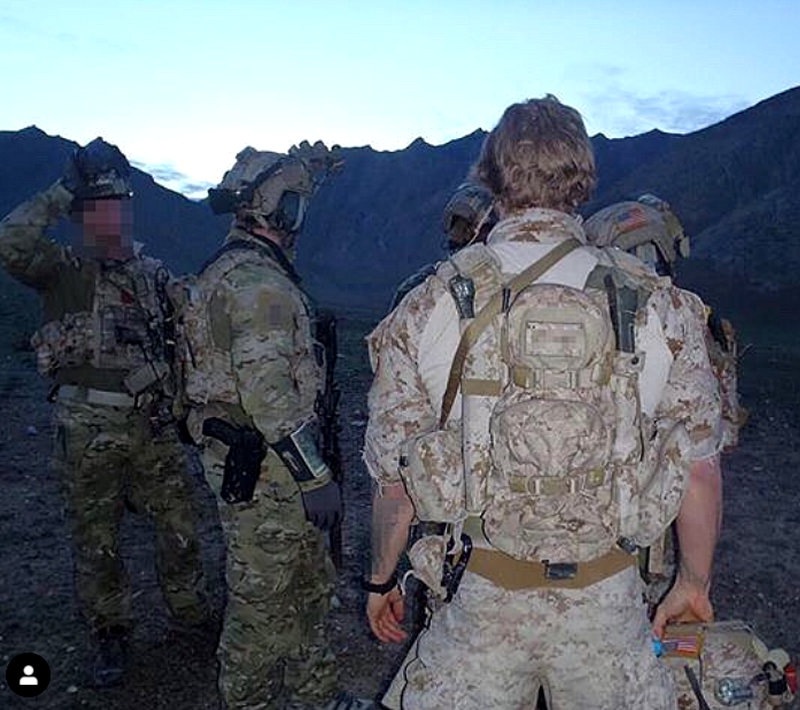 LBT STRIP CHARGE POUCH AOR1